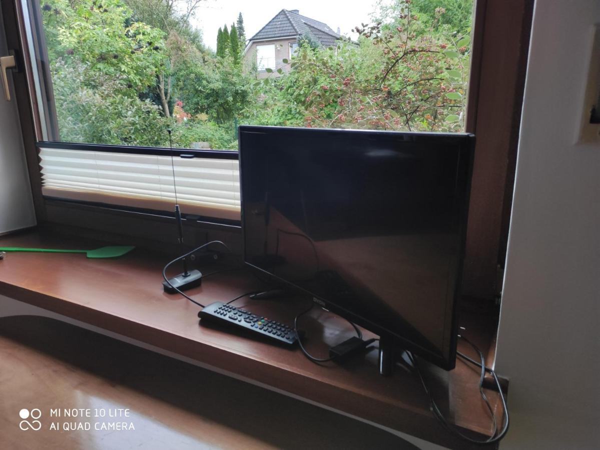 Hamburg-Rahlstedt, Klein Aber Sehr Fein, Ils-Nah Apartment Екстериор снимка